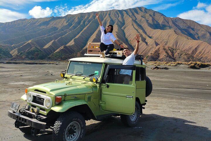 1 Day Amazing Bromo Sunrise tour from Malang Surabaya 7 spots