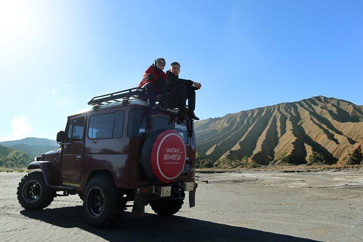 1 Day Amazing Bromo Sunrise tour from Malang Surabaya 7 spots