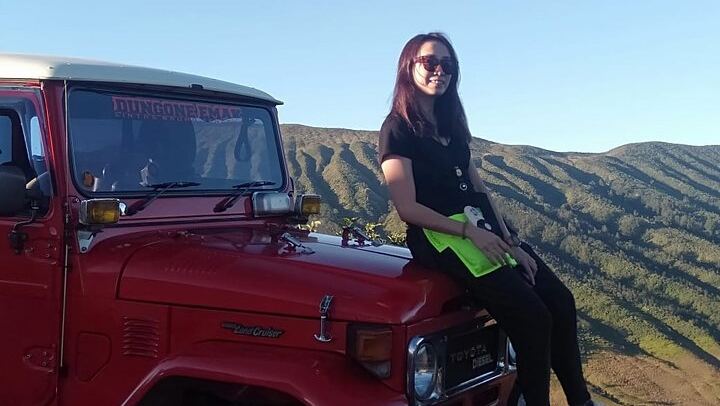 1Day - Bromo Sunrise Tour via Malang (Sharing or Private Jeep)