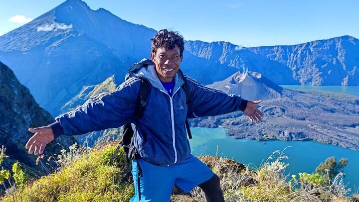 3D-2N Explore Mount Rinjani - Summit -Lake and Hotspring