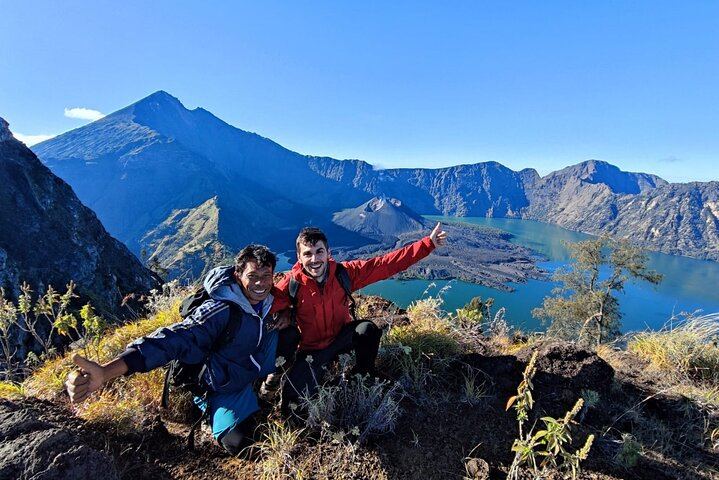 3D-2N Explore Mount Rinjani - Summit -Lake and Hotspring