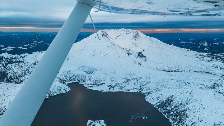 Aerial Tour of Mt St Helens