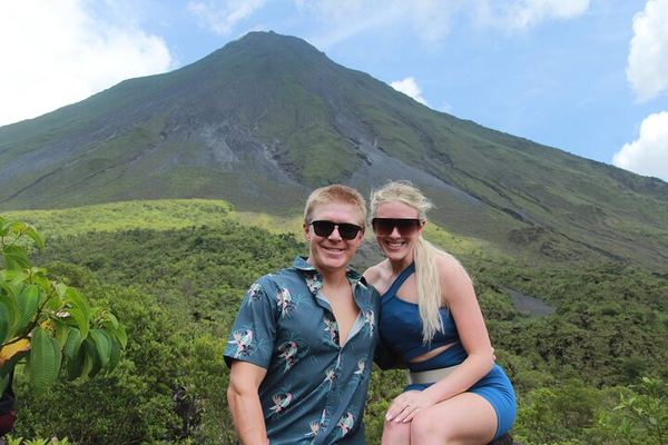 Afternoon Arenal Volcano Hike and the El Choyín Hot Springs River