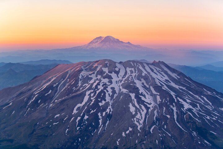 Air tour Mt St Helens