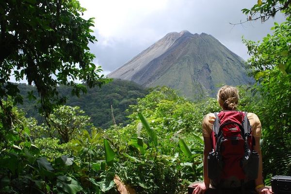 Arenal Four Attractions in a Day: 16 Bridges, Waterfall, Lava Block, Hot Springs