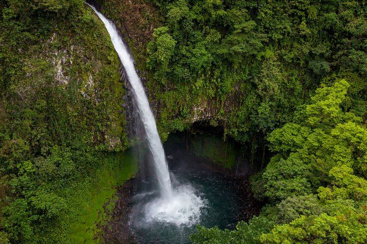 Arenal Horseback Riding to La Fortuna Waterfall