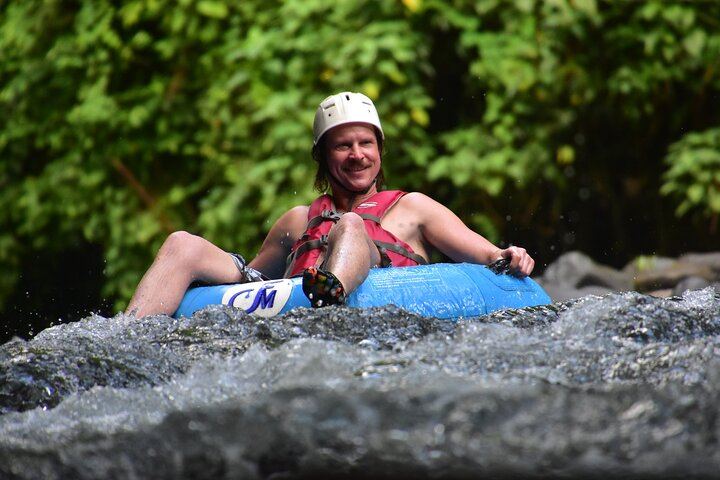 Arenal Volcano Combination Tour: Zipline, Tubing and Hot Springs