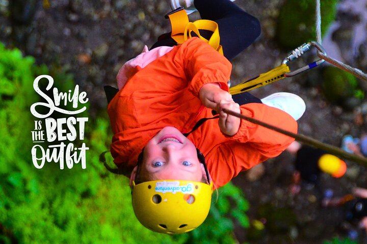 Arenal Volcano Combination Tour: Zipline, Tubing and Hot Springs
