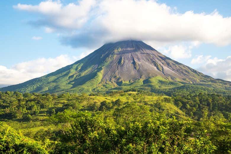 Arenal Volcano & La Fortuna Waterfall Tour