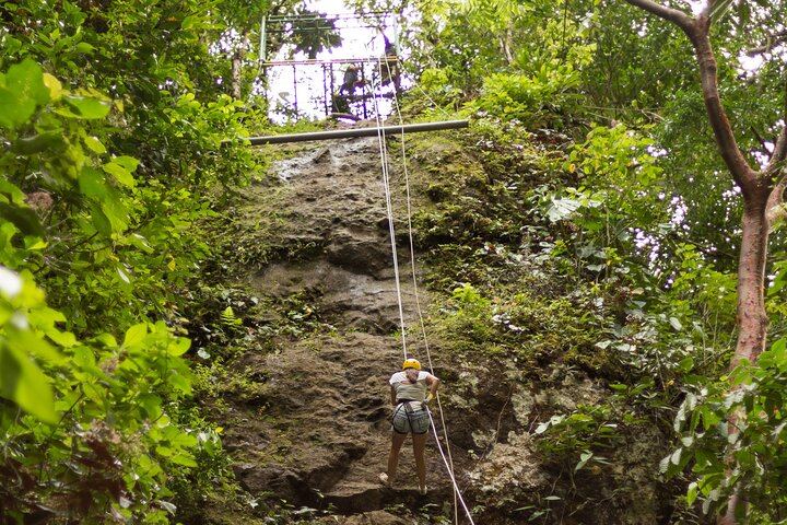Arenal Volcano rappeling