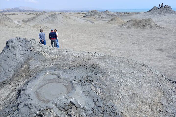 Baku : Gobustan, Absheron Sights Guided Day Trip Lunch included