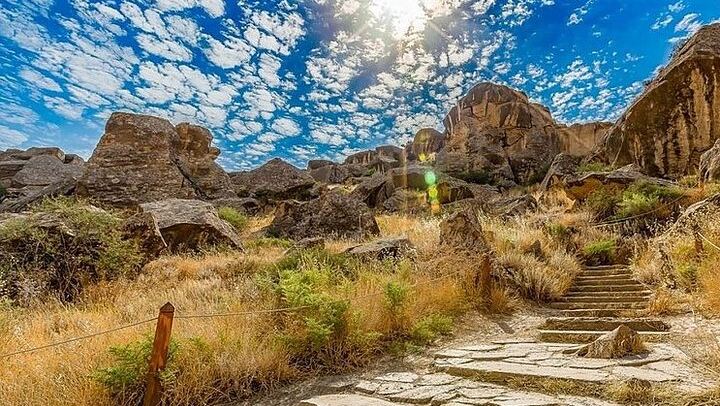 Baku Gobustan and Absheron Tour+Free Haydar Aliyev Center Ticket