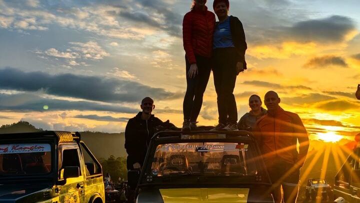 Batur 4WD Jeep Sunrise & Black Lava Tour Adventure with Breakfast
