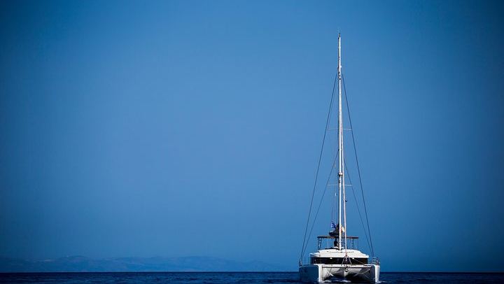 Beautiful Day Catamaran Caldera Cruise incl. Meal & Drinks