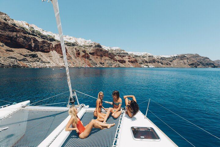 Beautiful Day Catamaran Caldera Cruise incl. Meal & Drinks