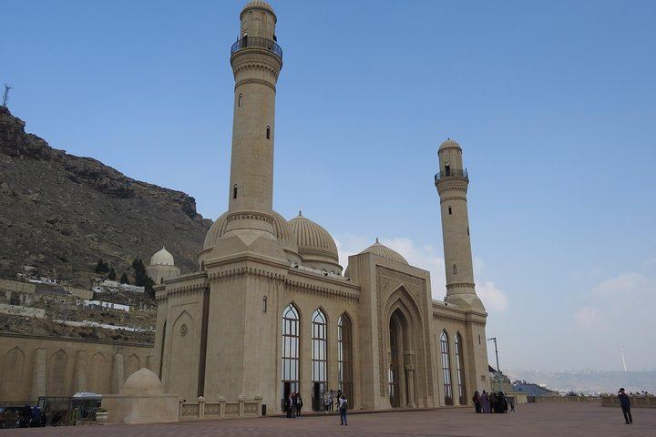 Bibi Heybat mosque