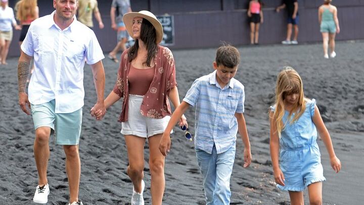 Big Island Highlights: Coffee, Volcano, Black Sands & Waterfall