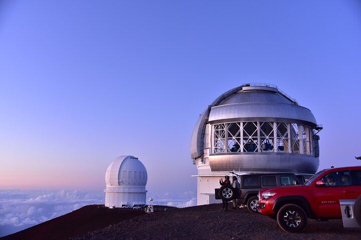 Big Island: Mauna Kea Summit Tour with Free Night Star Photo