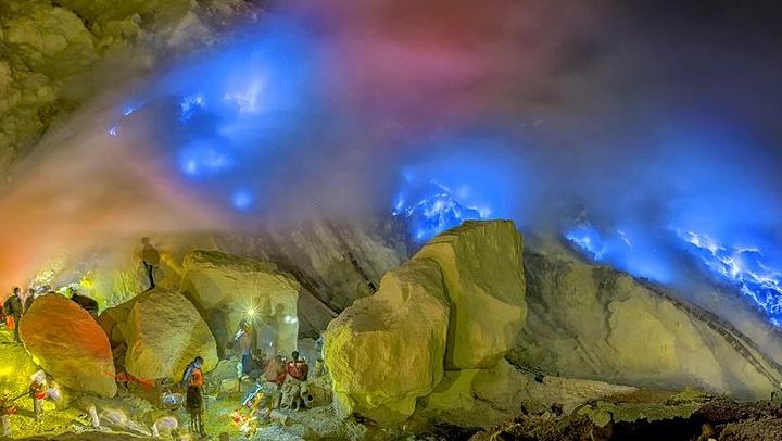 Blue Flame at Ijen Indonesia