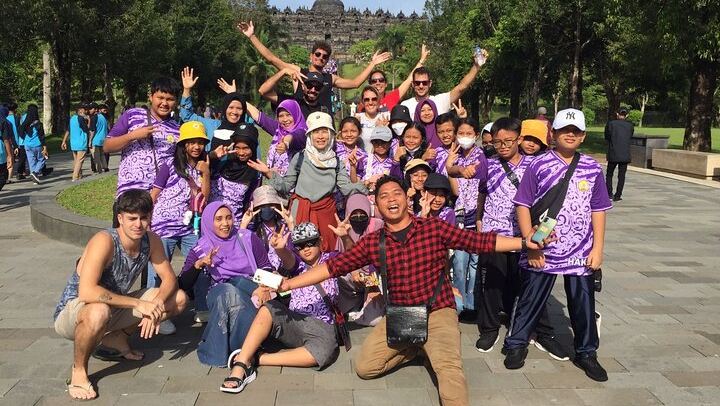 Borobudur Sunrise from setumbu Hill , Merapi Volcano & Prambanan Full Day Tour