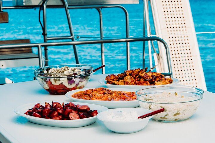 Caldera Yachting Santorini