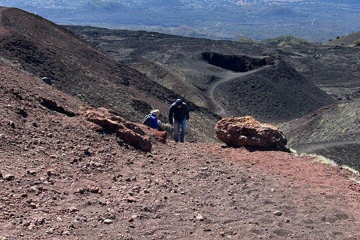 Catania: Morning Jeep Tour of Mount Etna and Lava Flow Caves