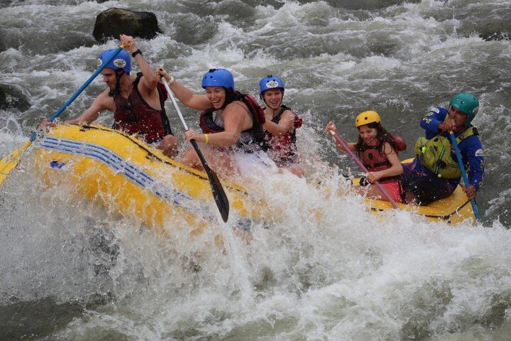 Combo Arenal Rafting and Canyoning Adventure