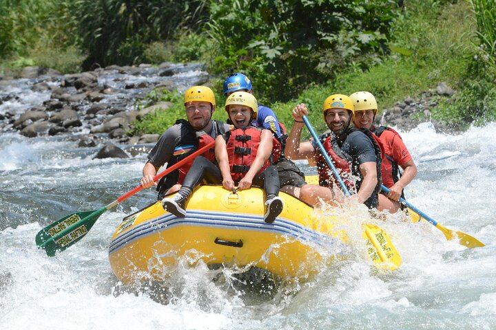 Combo Arenal Rafting and Canyoning Adventure
