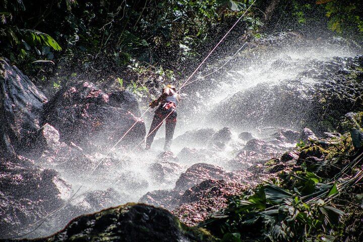 Combo Arenal Rafting and Canyoning Adventure