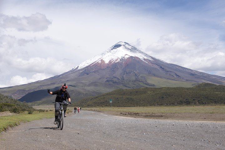 Cotopaxi Hike and Bike