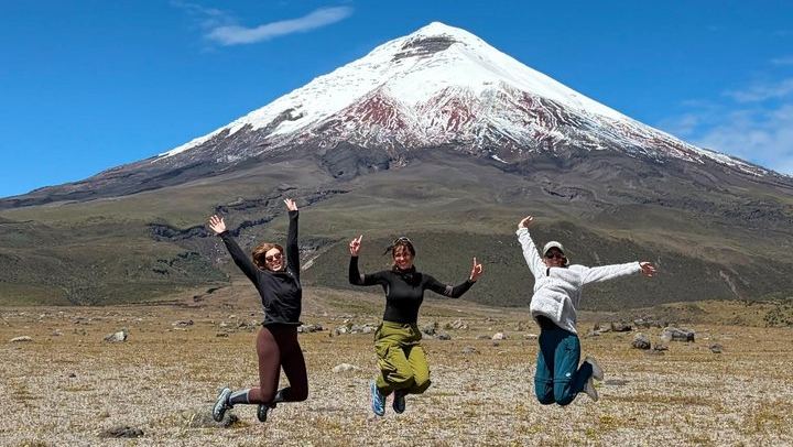 Cotopaxi tour from Quito -horseback ride and hike-NO TOURISTY way