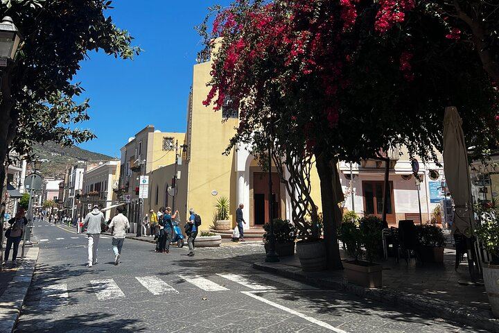 COURSE OF LIPARI