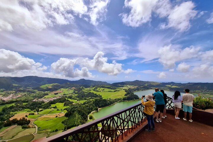 Cruise Travellers : Blue & Green Lake and Furnas Volcano wonders