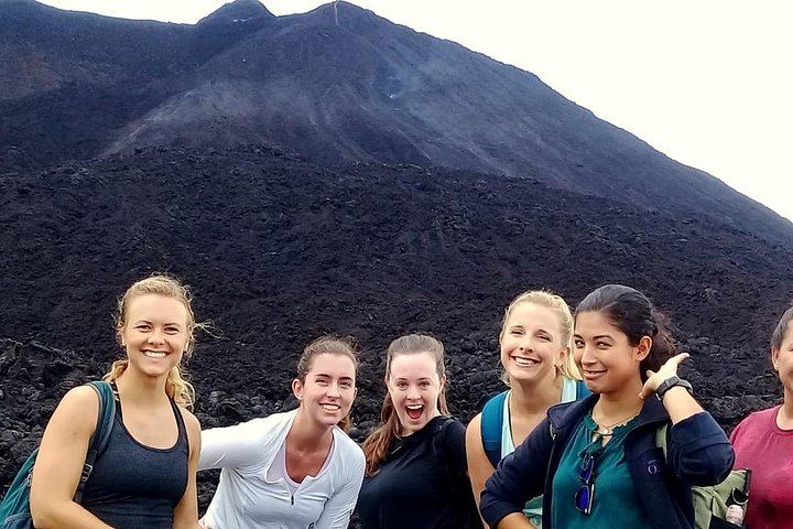 Day Tour to Pacaya Volcano from Antigua Guatemala on Private Vehicle