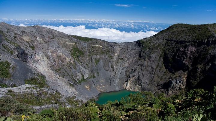 Day Trip from San Jose to Irazu Volcano National Park, Cartago City and Orosi Valley
