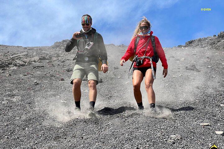 Descent into the volcanic sand