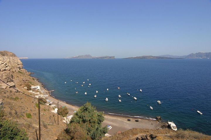 Discover Scuba Diving in the Caldera of the Volcano in Santorini
