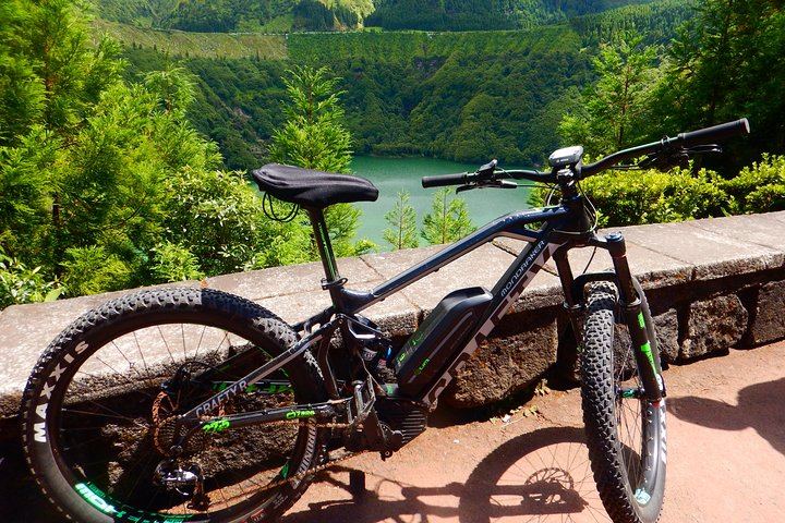 E-bike Sete Cidades- "All Mountain" bike program