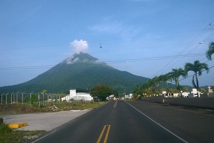 Entrance of La Fortuna
