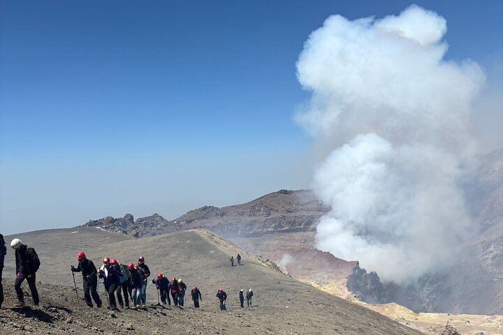 ETNA CENTRAL CRATER EXCURSION (3,345 m a.s.l.)