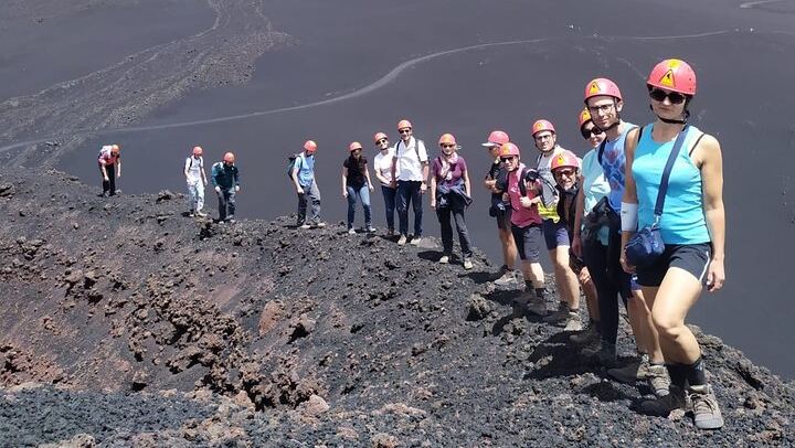 Etna craters excursion 3000 m.