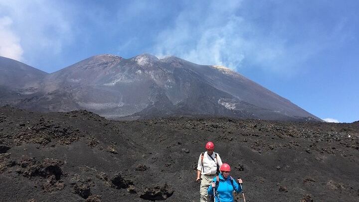 Etna craters excursion 3000 m.