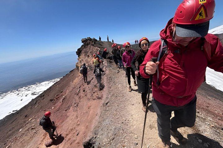 Etna craters excursion 3000 m.
