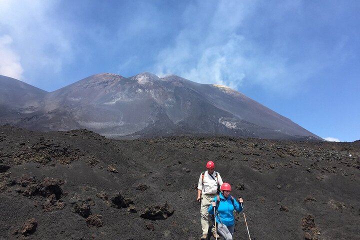 Etna craters excursion 3000 m.