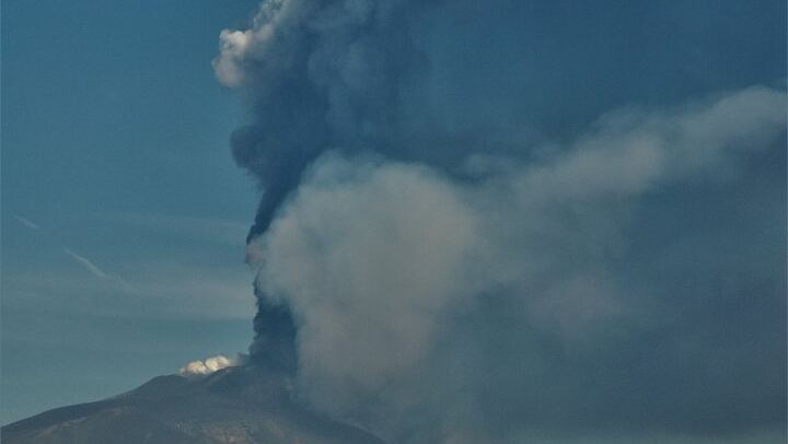 Etna Morning or Sunset - Trek & Lava Tunnel with Gear