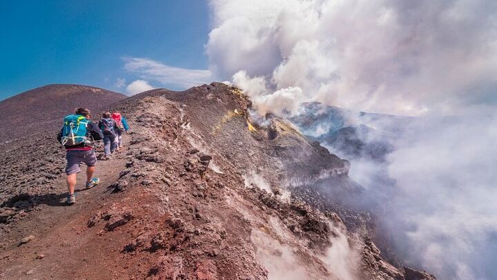 Etna by Jeep with lunch included (departure from Catania)
