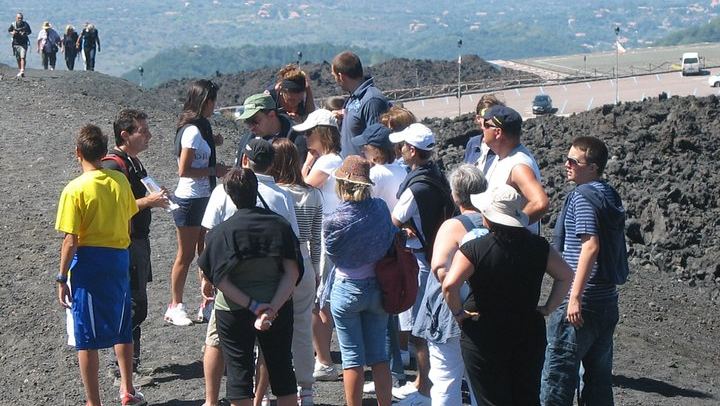 Etna tour group
