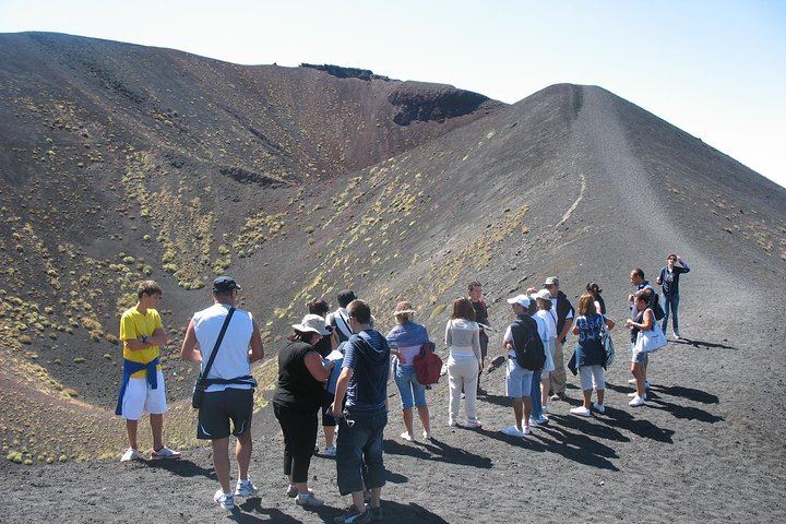 Etna tour group