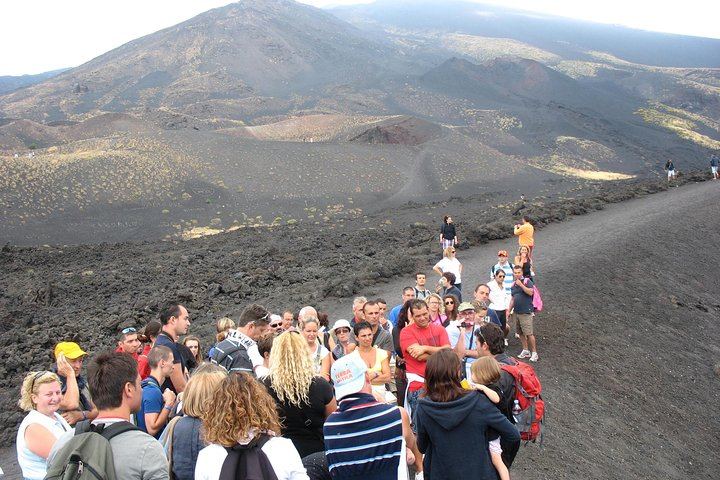 Etna tour group