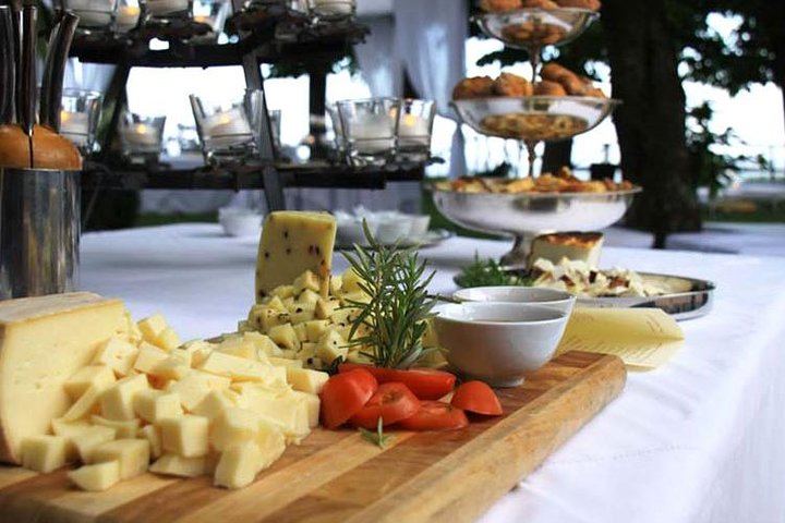 Food and wine at Etna winery